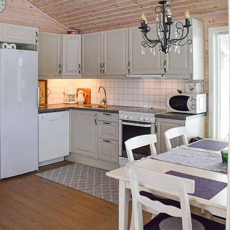 Σπίτι διακοπών 3 Bedroom Beautiful In Treungen